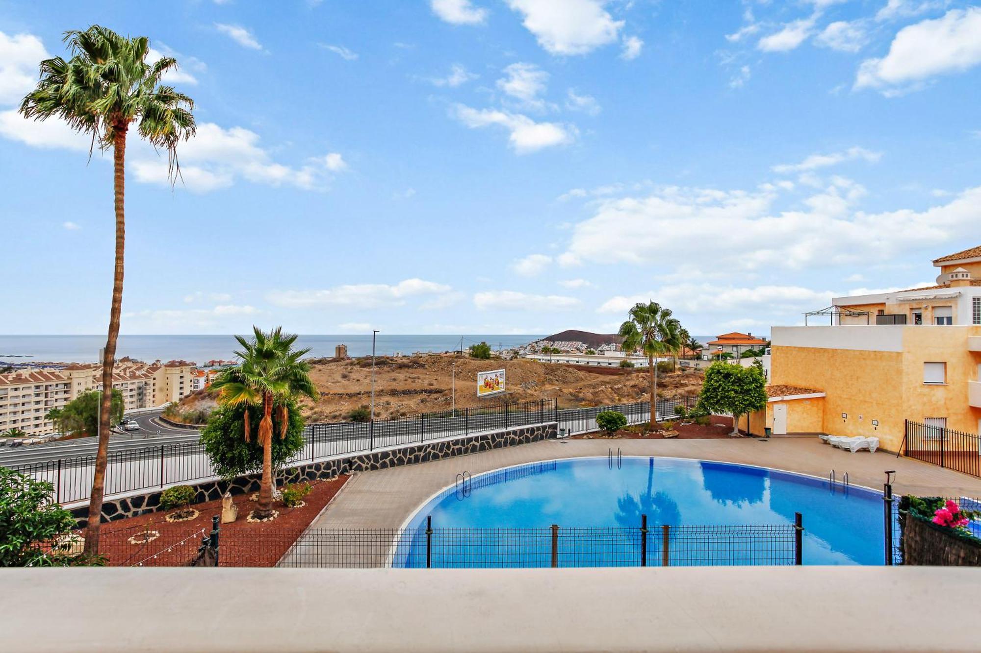 1 Bedroom Giuly Sea Views In Los Cristianos Los Cristianos  Kültér fotó